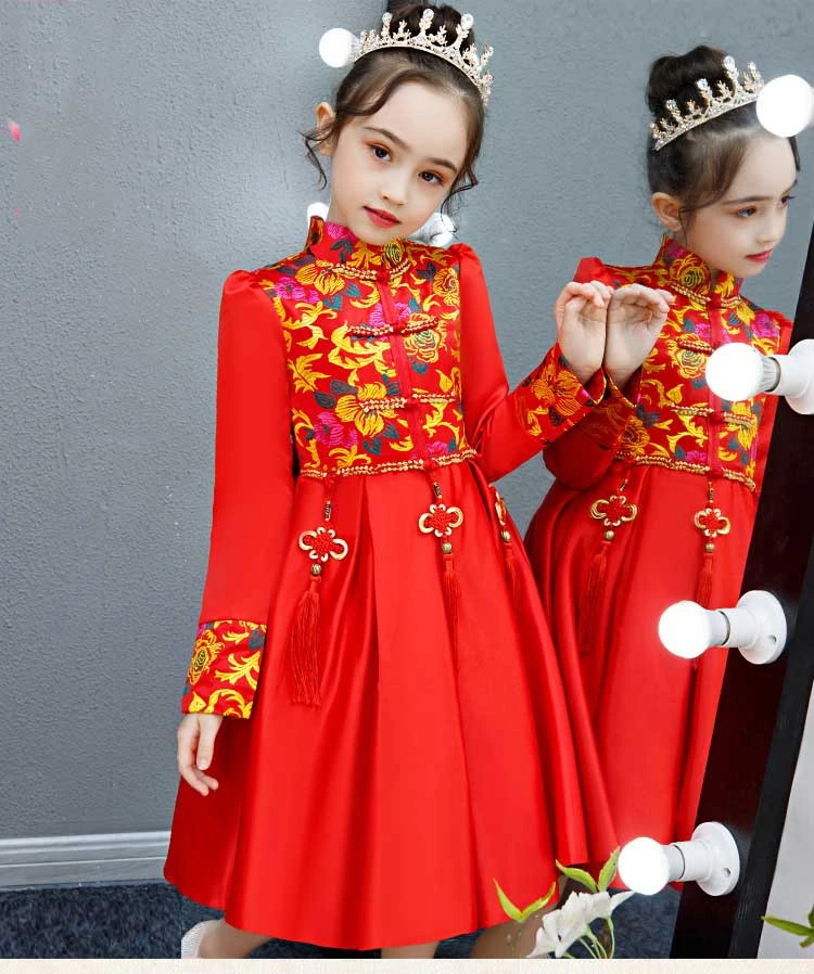 Детское платье принцессы Cheongsam красного атласа с длинными рукавами Qipao; праздничные платья для девочек с цветочным узором; Китайский новогодний костюм; традиционный Qi Pao