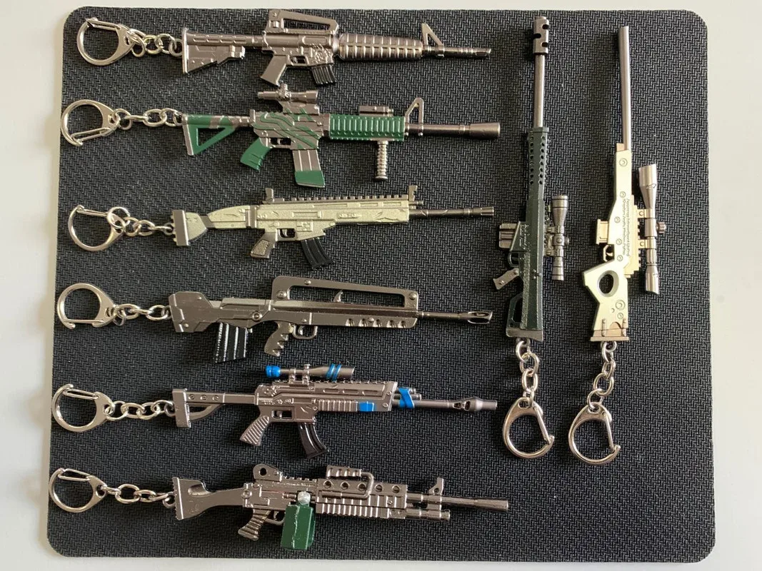 PUBG xRONIN PlayerUnknowns Battlegrounds AWM Sniper Rifle 1:6 Keychain Mini Replica Bazooka Metal Key Chain