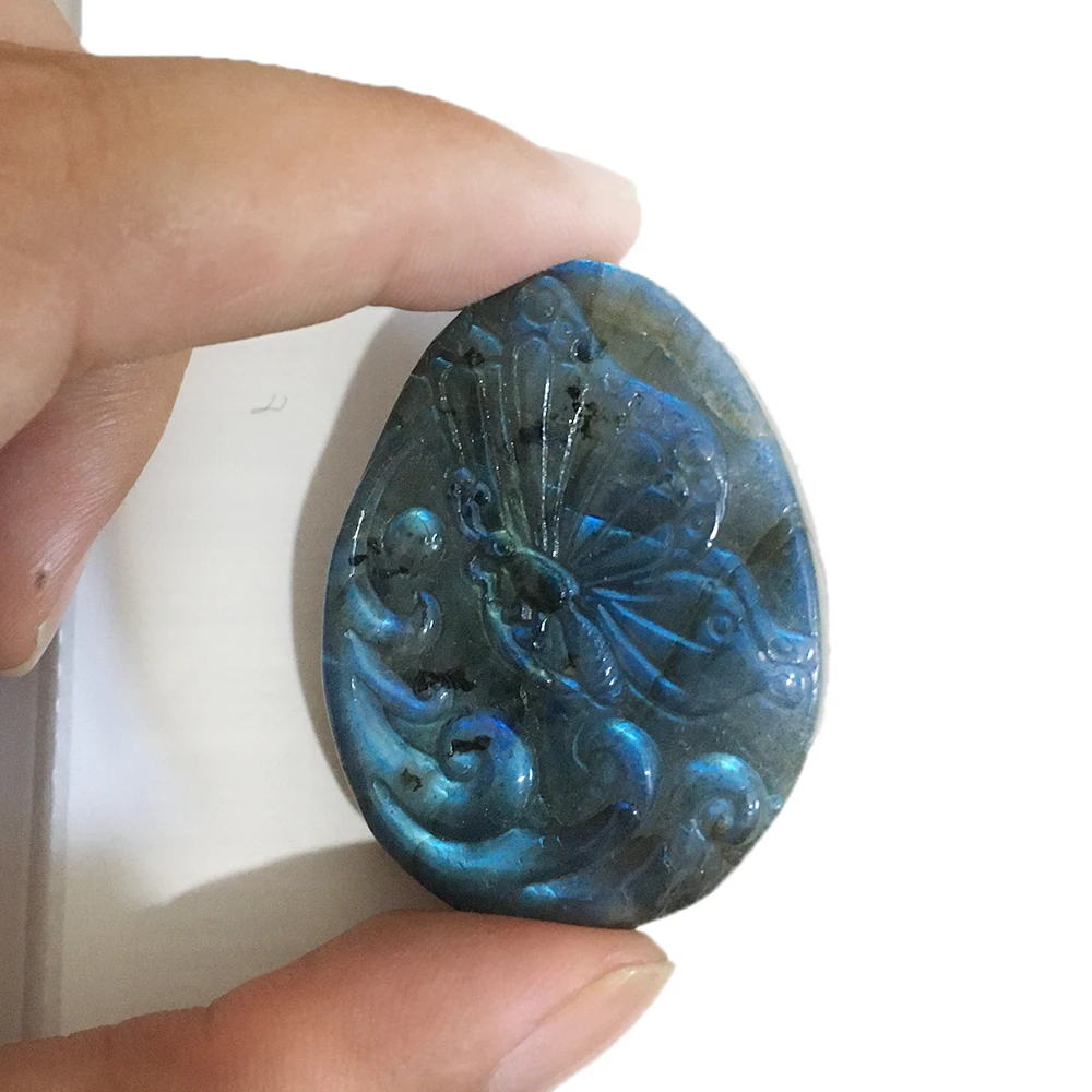 Natural Labradorite Butterfly Pendant Moonstone Necklace Quartz Crystal Pendant Healing Crystal Stone Charms Jewelry Gift