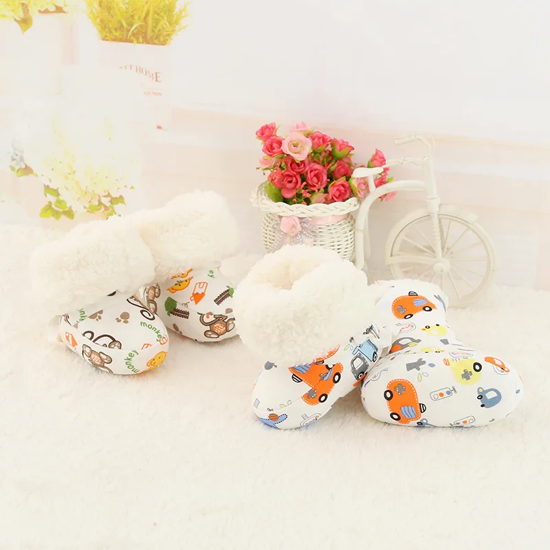 Baby First Walkers Lace Lamb Velvet Baby Cotton Shoes Protection Plush and Thicker 0-1 Year Infant Cotton Shoes Winter New
