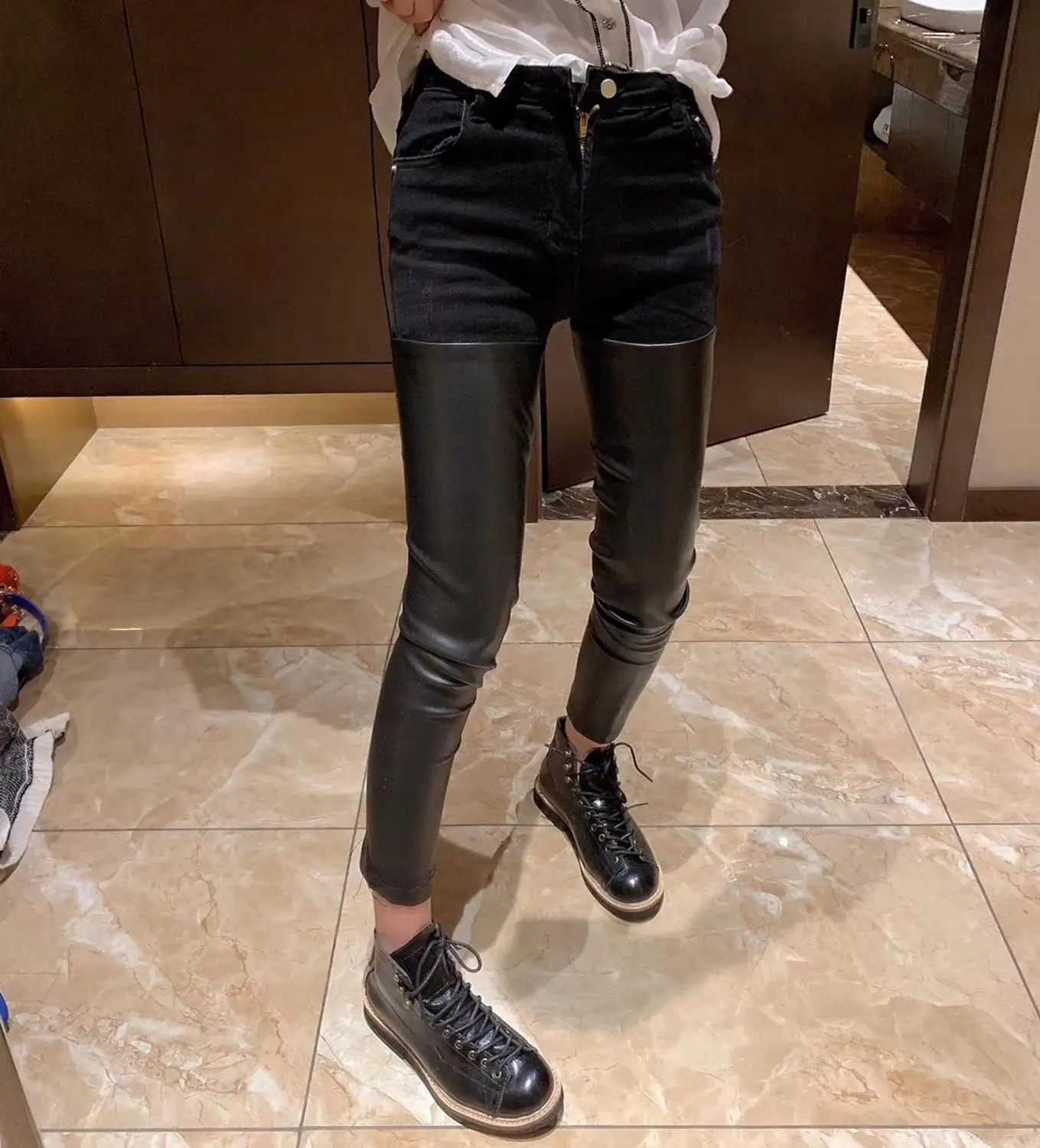 WHITNEY WANG Jeans Autumn Fashion Streetwear PU Patchwork Skinny Jeans Women Denim Pencil Pants