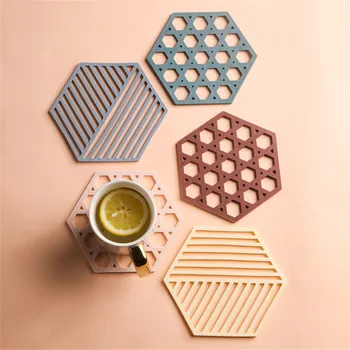 

Creative Soft TPR Coaster Milk Coffee Drink Geometric Coasters Heat Resistant Non-slip Placemat For Table Mat Home Desktop Decor