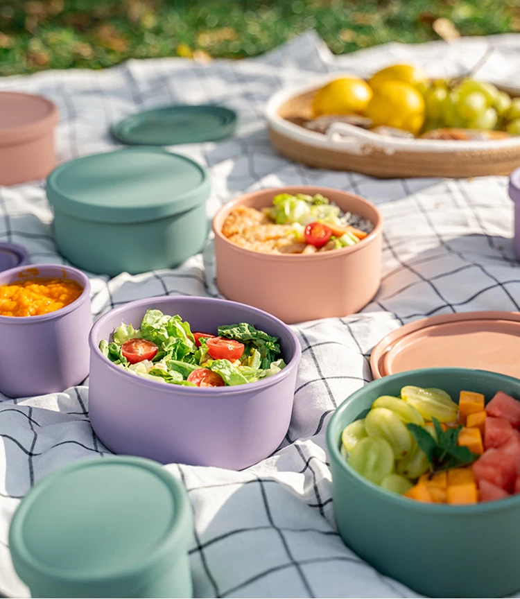 https://ae01.alicdn.com/kf/Hce0d22108c99419aa963d008f8307bb2A/Silicone-Lunch-Box-Bento-Box-Vegetables-Fruit-Salad-Fresh-Keeping-Bowl-with-Lid-Seal-Leak-Proof.jpg