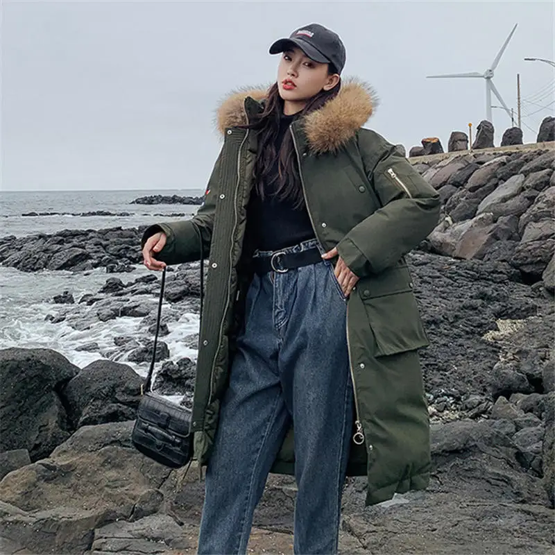 Зимние теплые плотные Длинные куртки повседневные пальто женские парки с капюшоном из натурального меха енота женская верхняя одежда с хлопковой подкладкой пальто - Цвет: Армейский зеленый