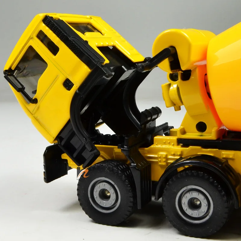 

Cadeve 1: 50 Alloy Toy Engineering Vehicle Series of Eight round Mixer Truck Can Be Mixed Batch