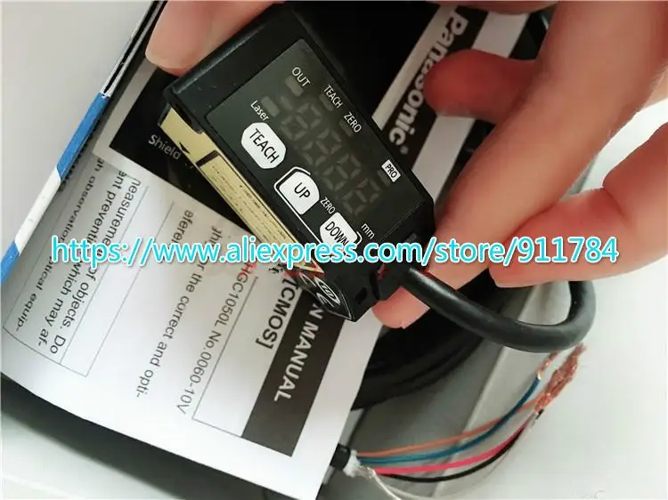 

new original Ceramic detection HG-C1050L ranging laser displacement sensor