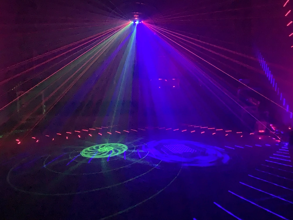 Лазерный светильник RGB с 6 глазами для DJ, дискотека, клубный сценический светильник, с управлением vce, вечерние, диско-светильник, луч с массовым эффектом, светильник