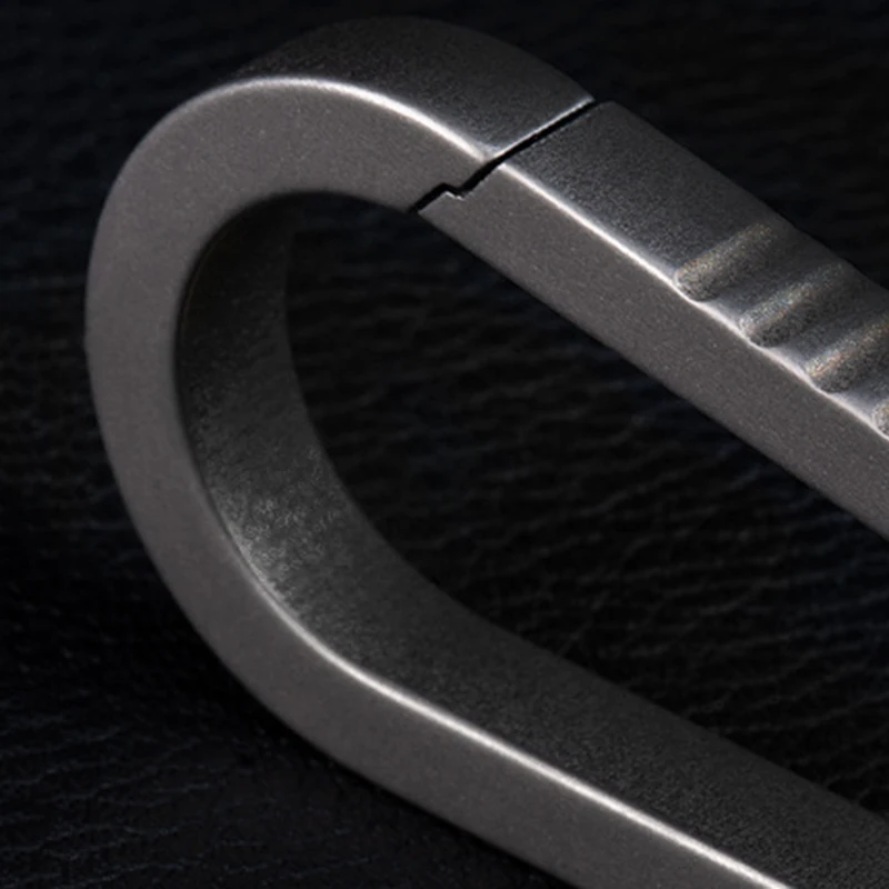 Антикоррозийный брелок для ключей titanium TC4 рюкзак карабин для активного отдыха