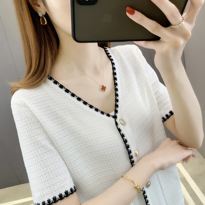 

20256 (room 3, row 3, No. 2 middle) real shooting V-neck color matching button pocket cardigan [2000] 23