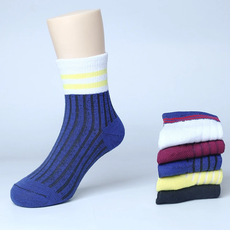 5 пар, Осенние хлопковые носки для маленьких мальчиков и девочек, яркие цвета, Дышащие стильные носки со смайликами мягкие носки до лодыжки для малышей