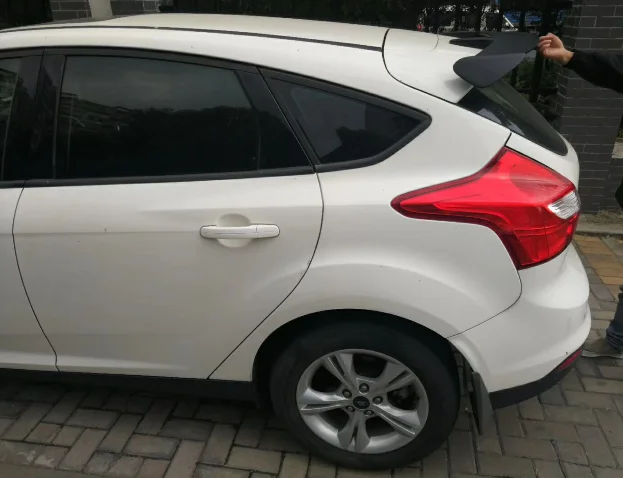 Для Ford focus Хэтчбек задний спойлер крыло VT стиль хвост 202 2013 по unpaint или лак цвет