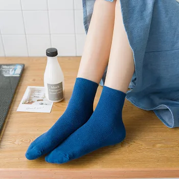 

10pairs/lot sweat Women's Cotton Solid Color Medium Tube Women Socks Double syringe massage fashion socks breathable