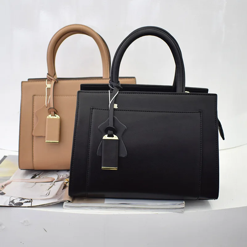 

2019 New Style Commuting WOMEN'S Bag Suitable 30-40-Year-Old Horizontal Age of Women's Simple Generous Natural Leather WOMEN'S B