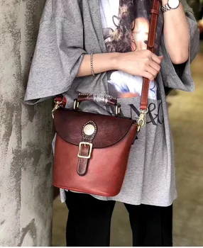 

The best quality ladies luxury fashion shoulder bag quality classic 100% leather brand famous ladies handbag free shipping