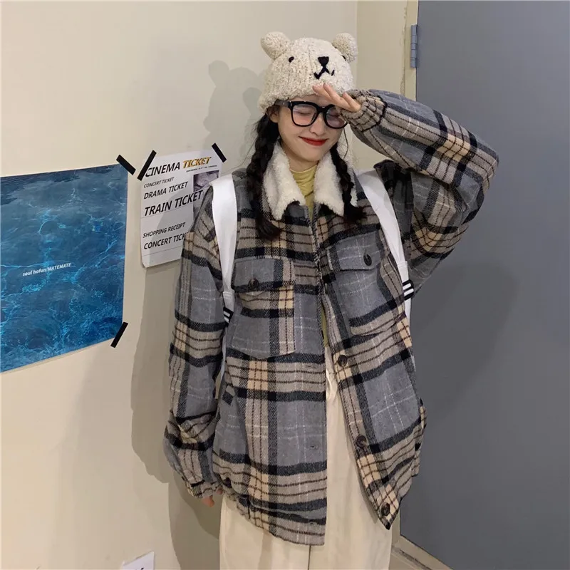 

2019 Autumn And Winter New Style College Style Contrast Color Plaid Stitching Loose-Fit Versatile Lambs Wool Fold-down Collar Co