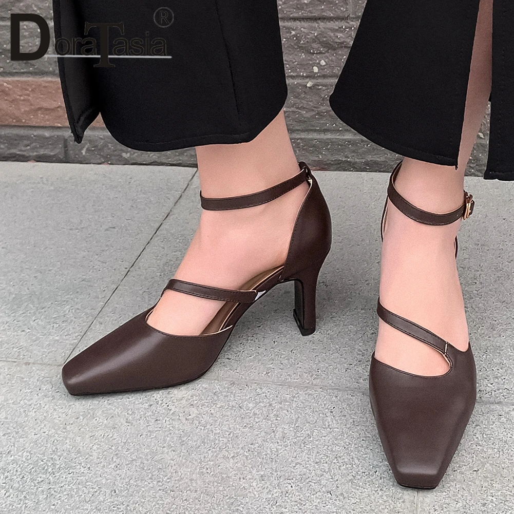 

DORATASIA Retro Lady Spring Pumps Solid Consise Fashion Casual Pumps Women Ankle Strap Square Toe Cover Heel Shoes Woman