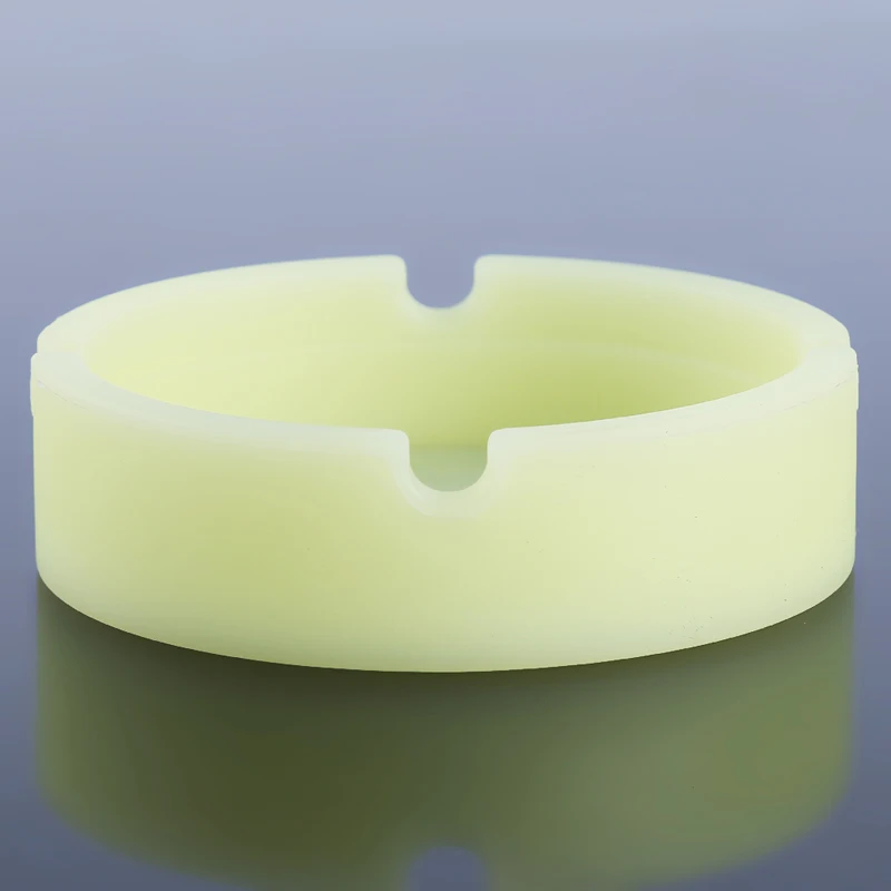 Eco-Friendly Rubber Silicone Round AshtrayRoom Office Bathroom Desk Ashtray Soft PLuminous Ash Tray Holder Cigarette Holder