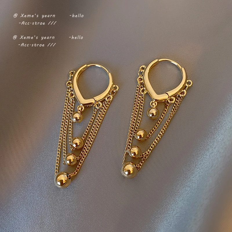 Europäischen und Amerikanischen Temperament Wasser Tropfen Ohr Taste Metall Ball Quaste Ohrring Für Frau Mädchen In Party Mode Schmuck Geschenk