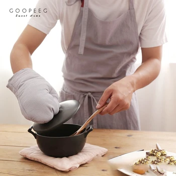 

2020 summer creative new solid color kitchen apron Japanese and Korean style cotton sleeveless small fresh thin adult apron