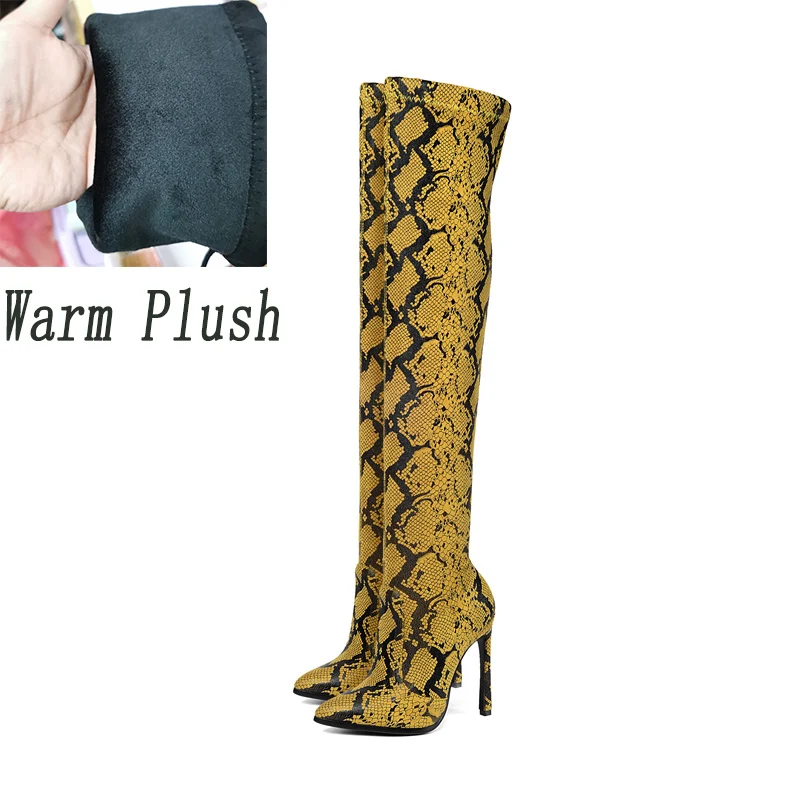 Женские зимние сапоги выше колена высокие до бедра на высоком каблуке 12 см желтые