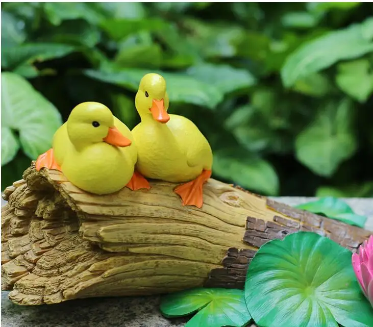 Outdoor Gardening Resin Floating Duck Ornaments Creative Water Tank Fish Pond Furnishing Decoration Water Lily Rockery Landscape