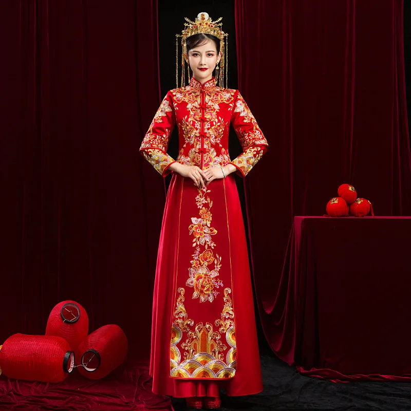 Traditional Chinese Wedding Couple Clothing Embroidery Cheongsam Refined Banquet Stylish Elegant Bride Dress китайская одежда
