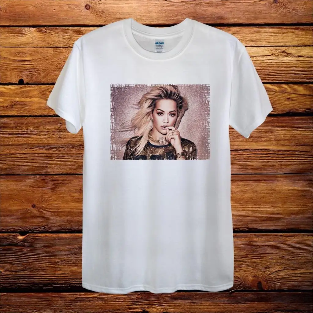 Rita Ora Signer Sexy Tour Gift Top Design T-Shirt Men Unisex Fitted |