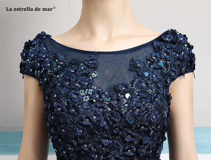 Vestido de madrinha azul Черпак шеи 3D цветок кружева кепки рукав трапециевидной формы темно синие платья подружки невесты длинное свадебное платье для гостей