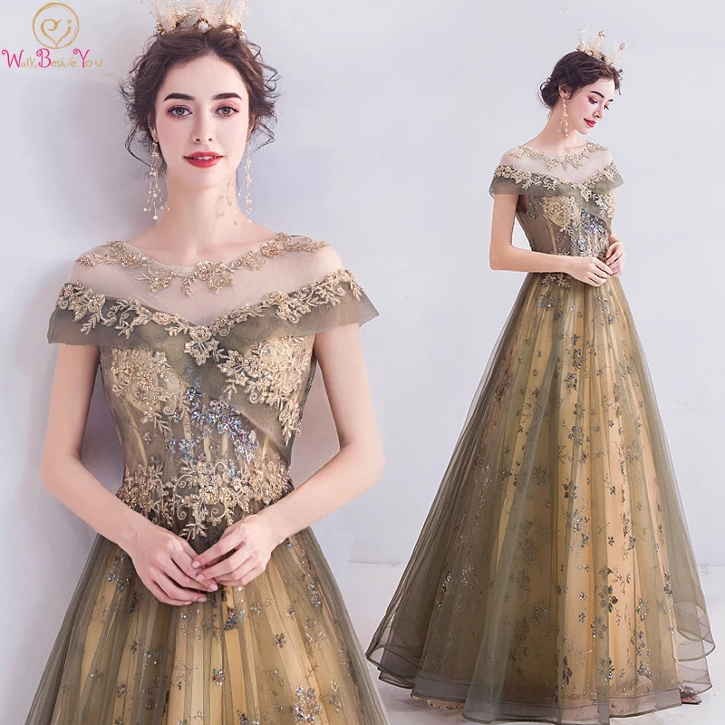

Gold Scoop Neck Short Sleeve Long Prom Dresses Elegant Women Tulle A-Line Formal Banquet Party Evening Gowns Walk Beside You
