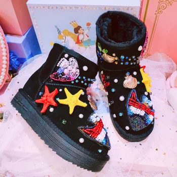 

Top Heavy Industry European Luxury Exclusive Original Gemstone Rhinestone Leather Snow Boots Joker Thicken Warm Boots.