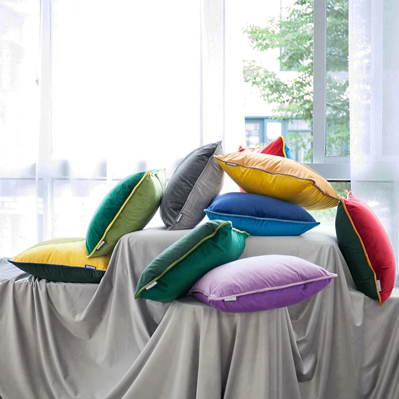 4461969656_1862848236