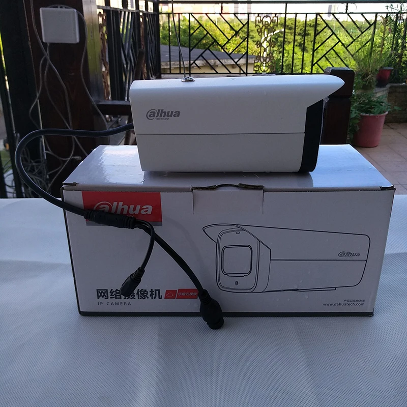 Сетевой видеорегистратор Dahua IP камера POE 4MP IPC HFW4433F ZSA 2 7 мм ~ 13 5 объектив с