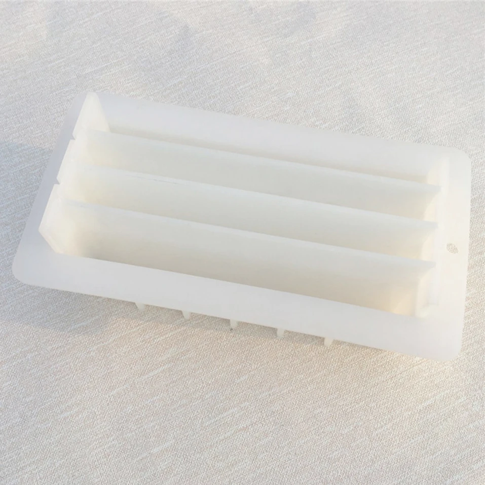 

3D Rendering Soap Silicone Mold with 5 pieces Clapboard White Rectangular Mould for DIY Handmade Soap and Bread etc
