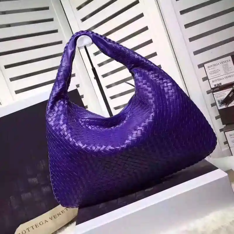 

Head layer Sheepskin 2019 Internal and external dermis New pattern High-capacity Woman Wovenbag The single shoulder bag