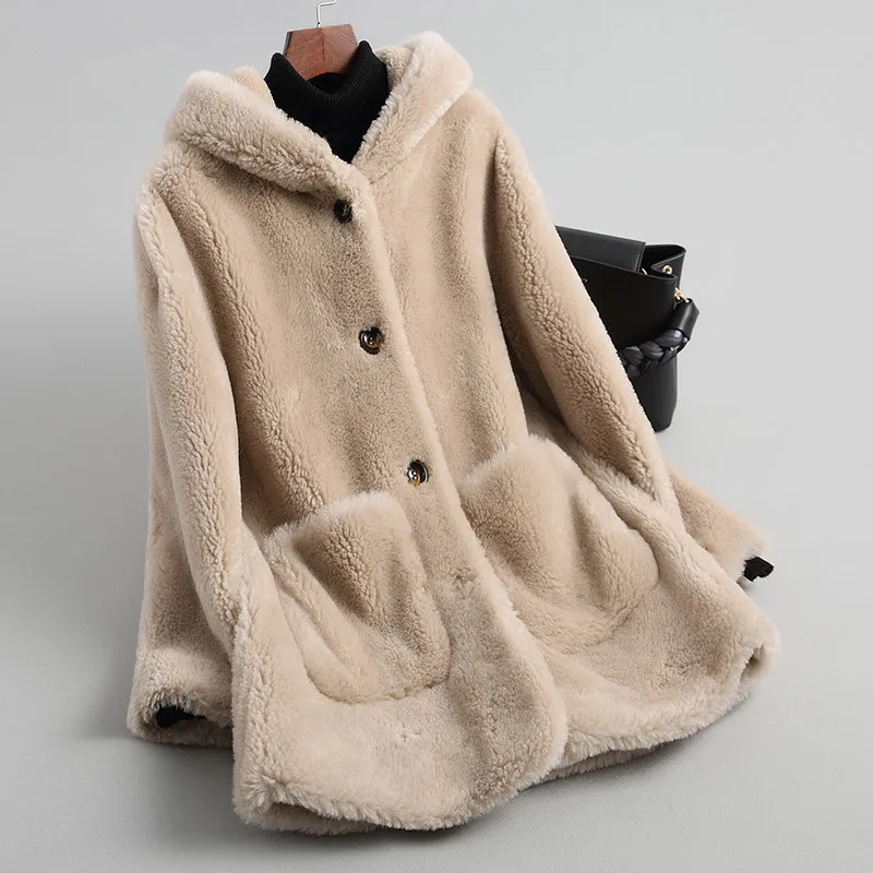 Women Real Wool Fur Coat Jacket Female Sheep  Hooded  Fur Coats