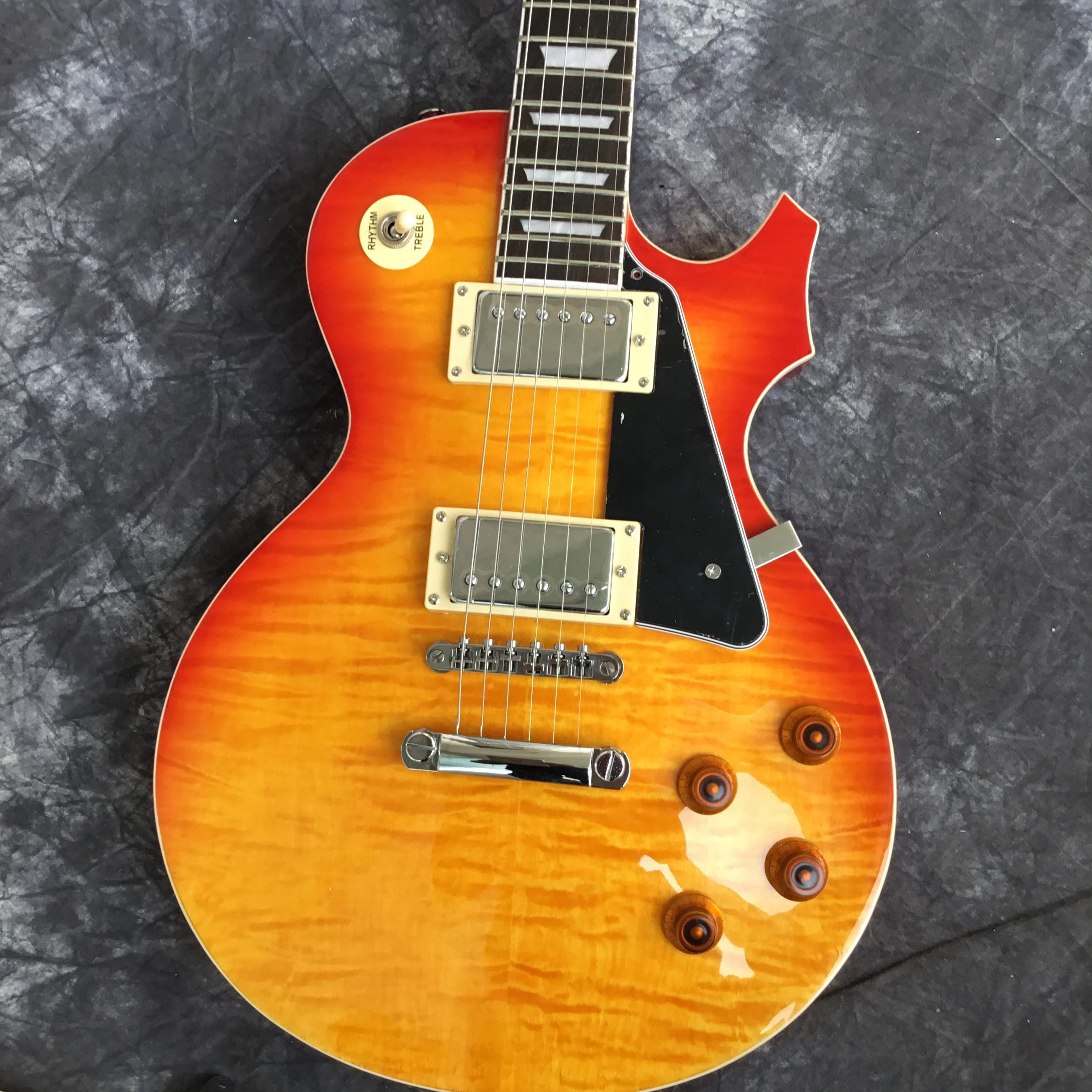 Suneye CS Cherry Sunburst Tiger Surface готовая стандартная электрогитара на заказ