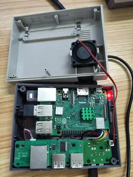 

Original Retroflag NESPI Case With Raspberry PI 3B 3B+ Board Heatsink Single Fan HDMI Cable Power Adapter Assembled Already