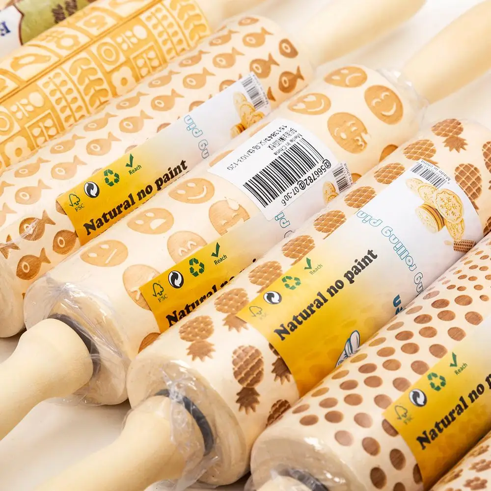 New 3D Christmas Rolling Pin Wooden 29 Patterns Embossed Imprinted Patterned Cookie Made Roll Pin Bakery Baking Pastry Tools