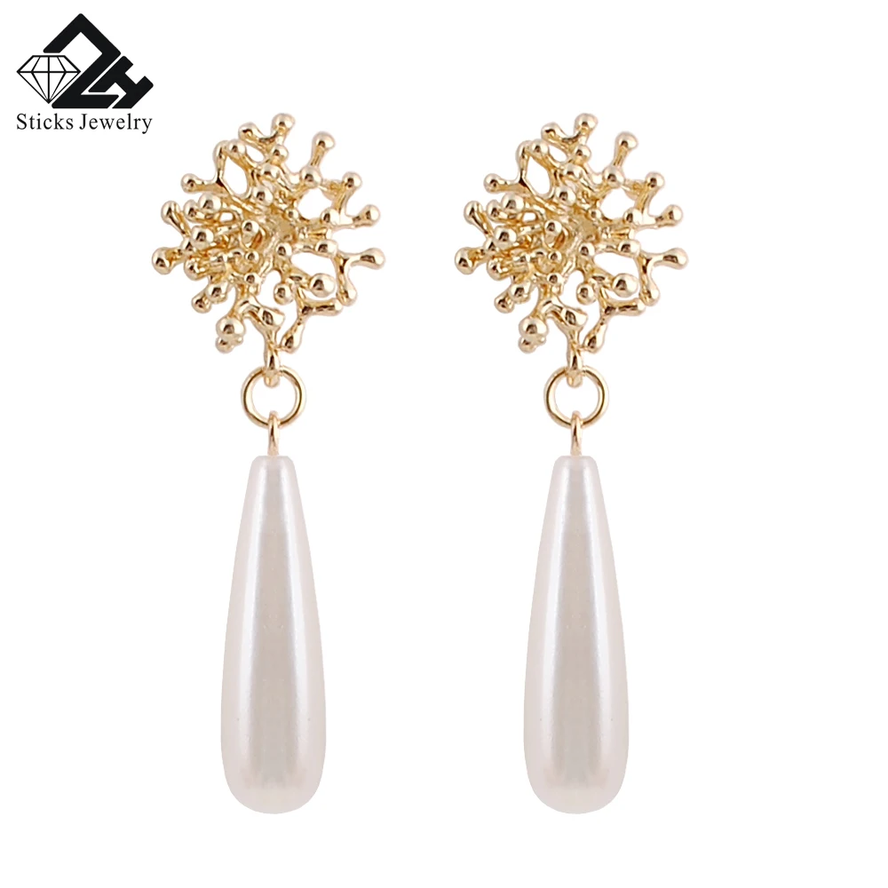 Light Yellow Gold Color
