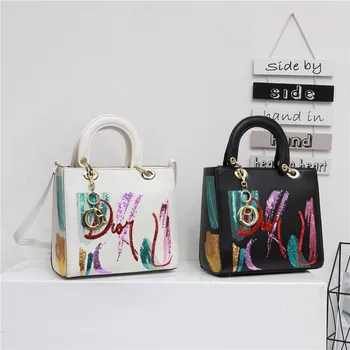 

2020 Famous Designer Sequin Shoulder Messenger Bag Portable Diagonal Rhinestone Women's Bag Women Purse and Handbags Louis Bags