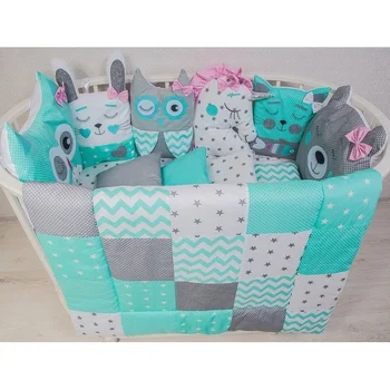 

Комплект в круглую/овальную кроватку "Зверята" Комплекты в круглую/овальную кроватку