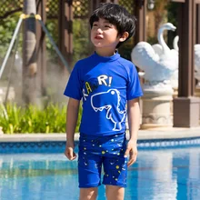 Купальный костюм для маленьких мальчиков; одежда для малышей; одежда для бикини; Новинка года; детский купальный костюм для мальчиков с разрезом