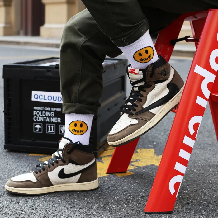 

Dropshipping Short Calf Crew Cotton Socks Pisces Justin Bieber JB JBiebs Smile Smily Face Yellow Smiling DrewHouse Drew House