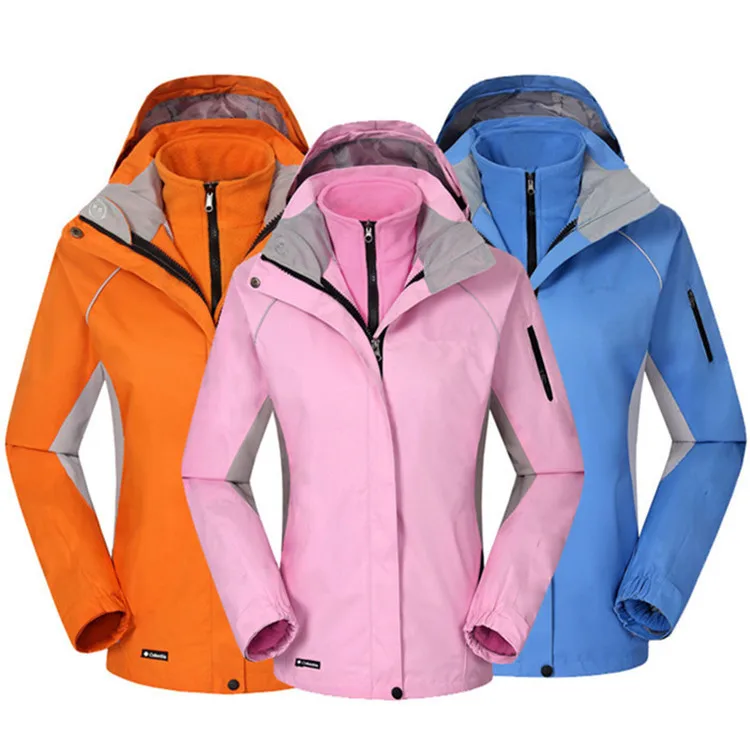 

Hot Selling Outdoor Women's Raincoat Jacket Three-in-One-Piece Fleece Waterproof And Breathable Work Clothes Women's Slim Fit