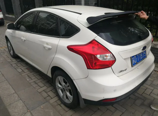 Для Ford focus Хэтчбек задний спойлер крыло VT стиль хвост 202 2013 по unpaint или лак цвет