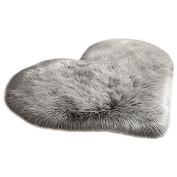 

Faux Wool and Sheepskin Rug Faux Fur Heart-Shaped Non-Slip Bedroom Furry Carpet Chair Cushion (Gray)