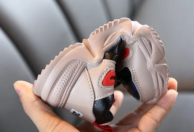 Autumn Winter Kids Original Casual Shoes Leather Children Running Shoes Comfortable Sports Shoes Outdoor Mesh Boys Girl Sneakers