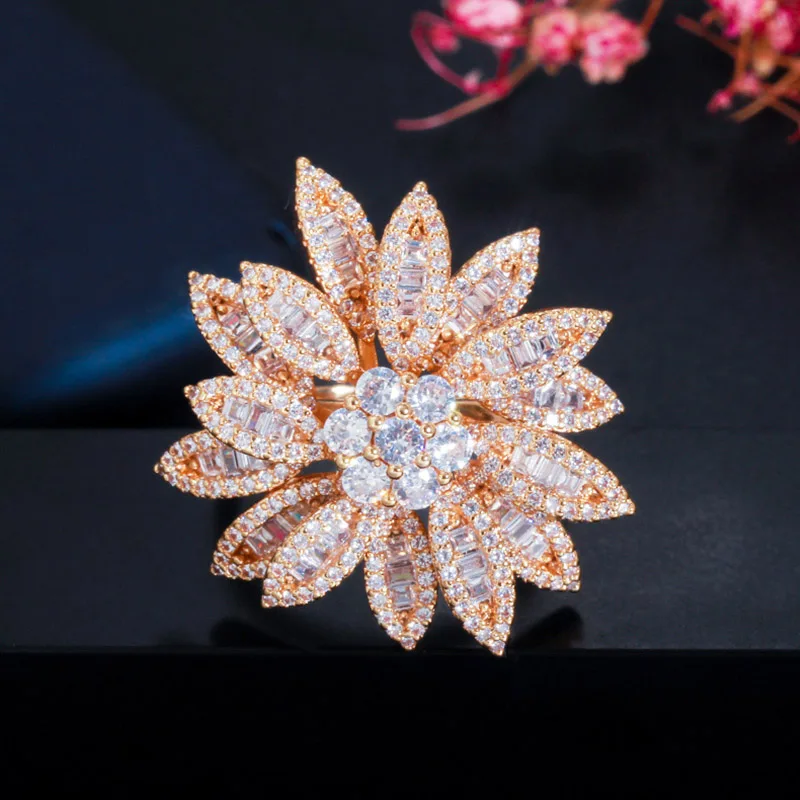 Pera Dazzling Full Paved CZ Stone 3D Geometric Flower Shape Gold Big Wedding Engagement Party Rings for Brides Jewelry Gift R118 - Цвет основного камня: Yellow Gold