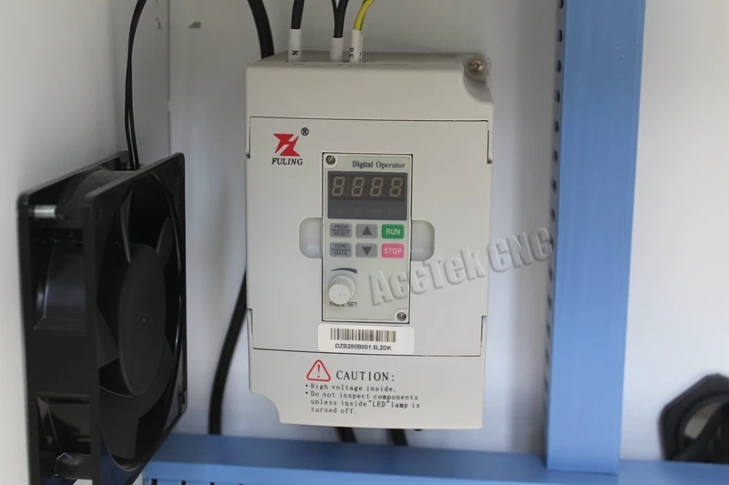 AccTek 1200*1200 мм Высокое качество ЧПУ маршрутизатор AKG1212 с 1.5kw шпиндель водяного охлаждения для продажи