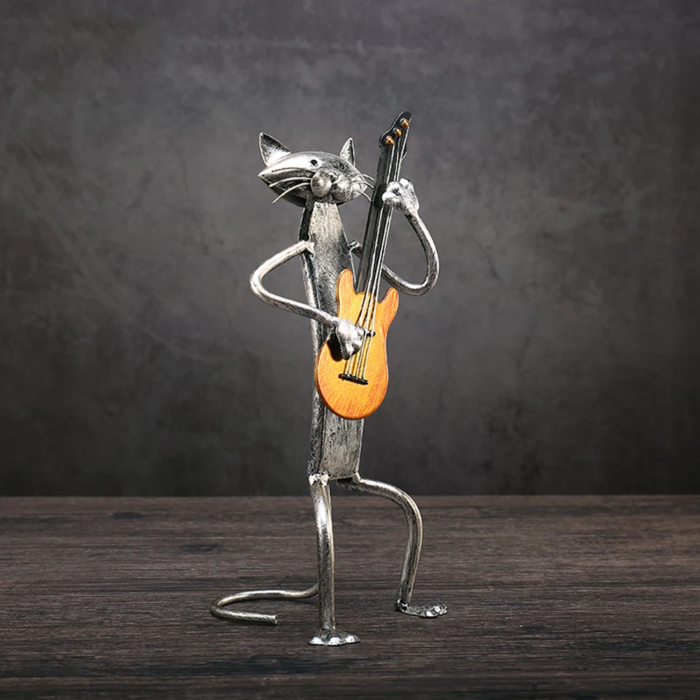 Gift Cat Sculpture Desk Decorative Crafts Figurine Living Room Modern Simple Small Handmade Home Ornament Office Iron Art
